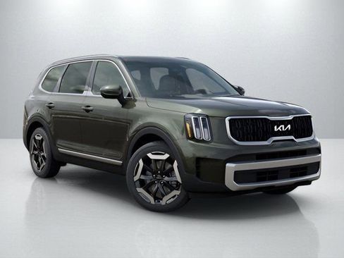 Certified 2025 Kia Telluride EX w/ EX Captain's Chair Package FWD image 8