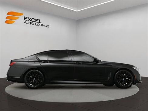 Used 2020 BMW 750i xDrive 750i xDrive w/ M Sport Package image 55