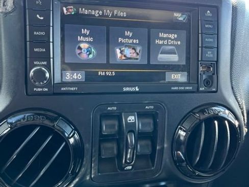 Used 2016 Jeep Wrangler Unlimited Sahara AWD/4WD image 46