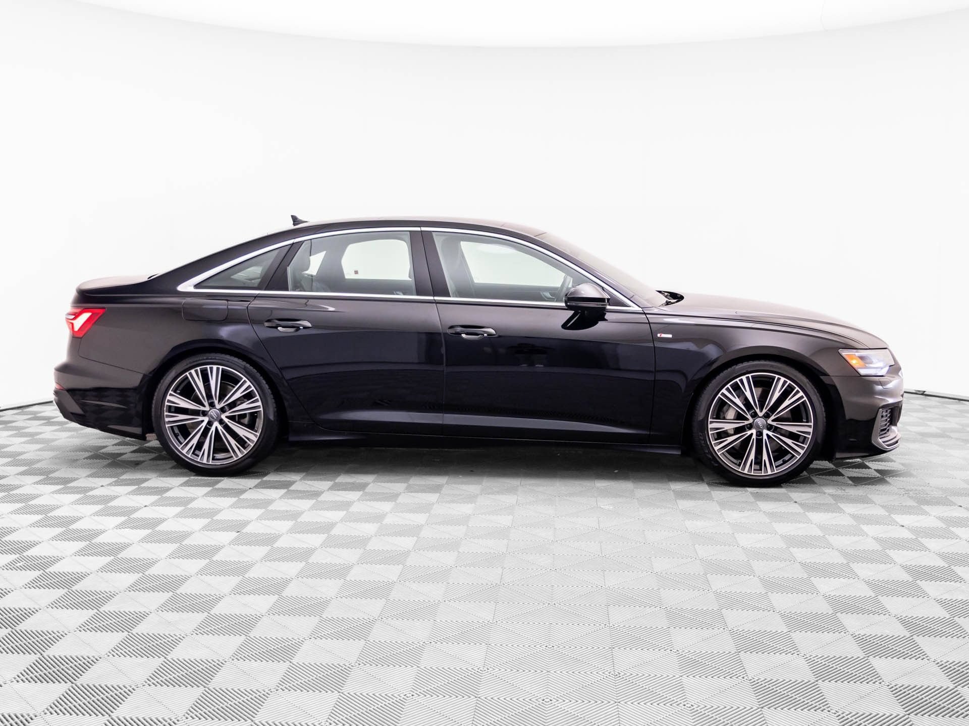 Used 2019 Audi A6 3.0T Premium w/ Convenience Package AWD/4WD image 8