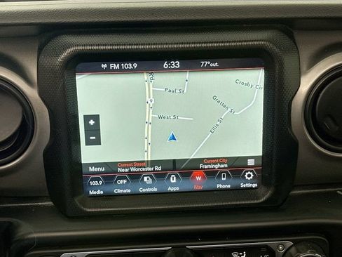 Used 2023 Jeep Wrangler Unlimited w/ Sun & Screen Package AWD/4WD image 12