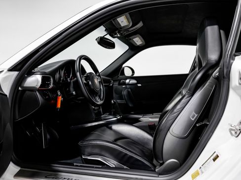 Used 2012 Porsche 911 Carrera GTS image 18