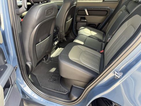 Used 2021 Land Rover Defender 110 X-Dynamic HSE image 23