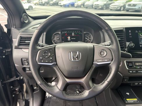 Used 2025 Honda Passport EX-L image 20