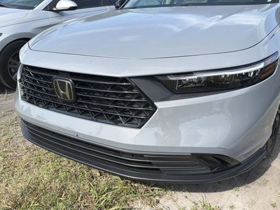Used 2025 Honda Accord SE