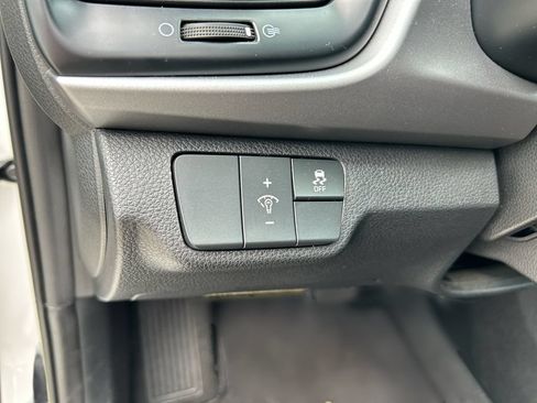 Used 2023 Kia Rio LX FWD image 13