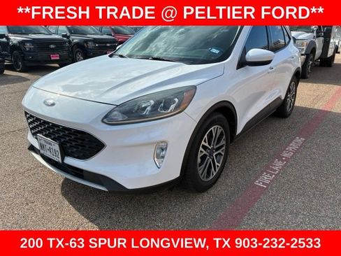 Used 2020 Ford Escape SEL FWD image 3