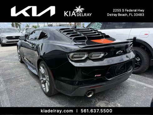 Used 2022 Chevrolet Camaro LT w/ RS Package RWD image 8