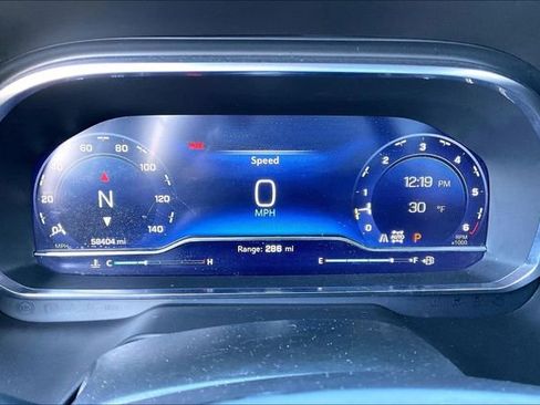 Used 2024 Chevrolet Suburban LT image 10