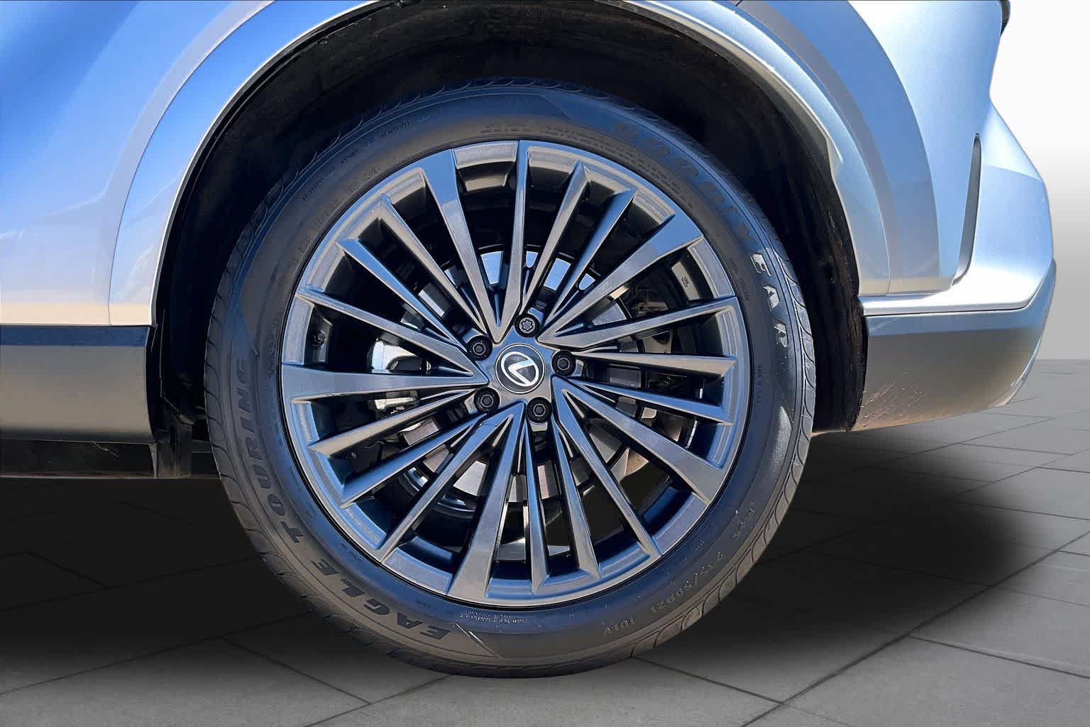 Used 2025 Lexus RX 350 Premium FWD image 29