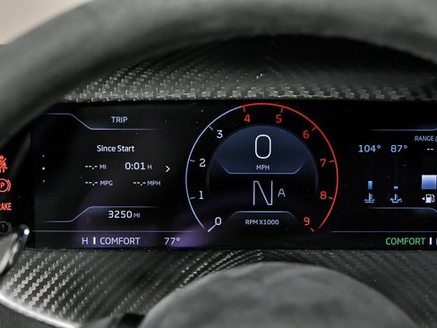 Used 2024 McLaren 750S Spider RWD image 29