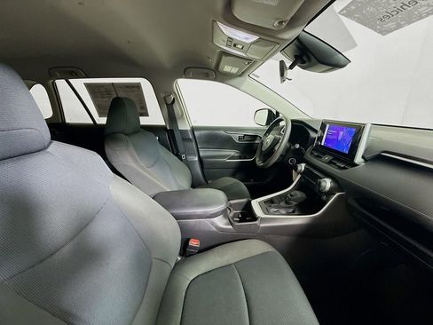 Certified 2023 Toyota RAV4 LE AWD/4WD image 27