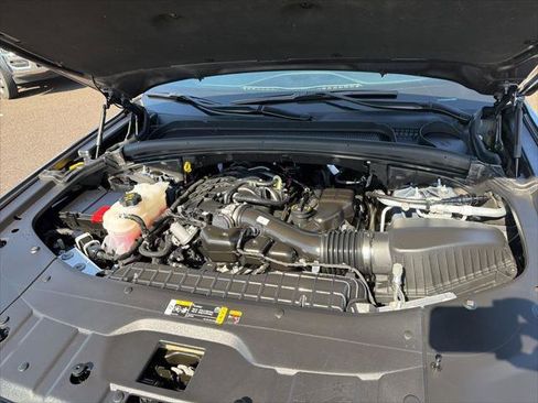 Certified 2025 Jeep Grand Cherokee L Limited AWD/4WD image 21