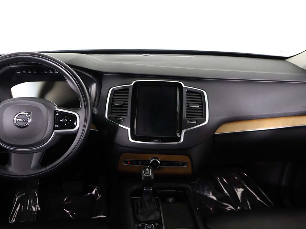 Used 2022 Volvo XC90 T6 Momentum w/ Climate Package AWD/4WD image 45