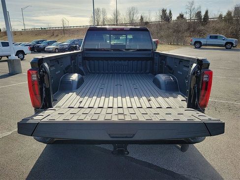New 2026 GMC Sierra 3500 Denali w/ Denali Reserve Package image 7