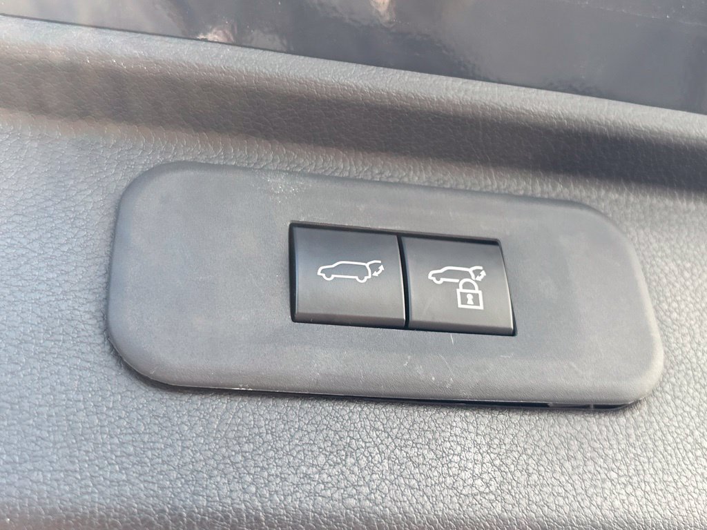 Used 2025 Toyota Grand Highlander FWD image 35