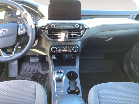 Used 2022 Ford Escape SE w/ SE Sport Appearance Package image 11