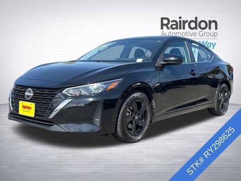 Used 2024 Nissan Sentra SV FWD image 3