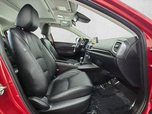 Used 2018 MAZDA MAZDA3 Grand Touring FWD image 25