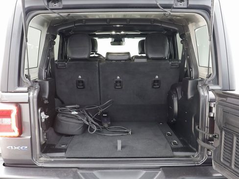 Used 2023 Jeep Wrangler Unlimited Sahara w/ Dual Top Group image 20