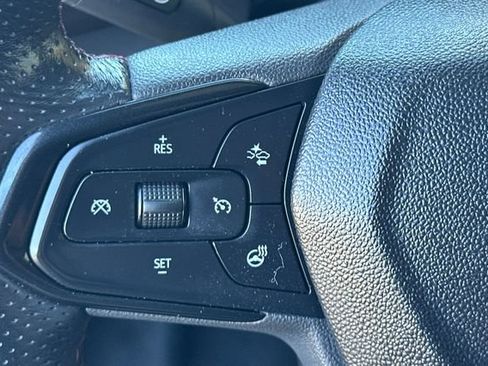 Used 2022 Chevrolet TrailBlazer RS FWD image 28