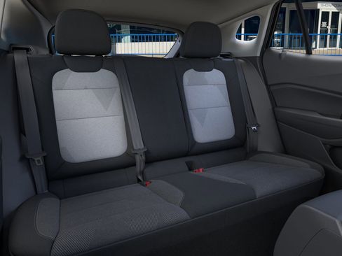 New 2026 Chevrolet Trax LS image 17