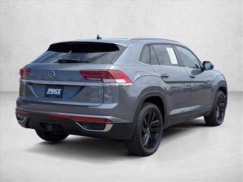 Used 2022 Volkswagen Atlas Cross Sport SE w/ Black Wheel Package AWD/4WD image 5
