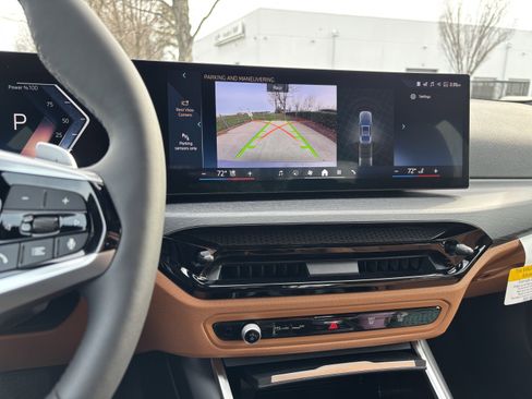 Used 2026 BMW 330i Sedan w/ Convenience Package image 25