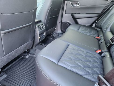 New 2026 Nissan Rogue Platinum w/ Platinum Premium Package image 22