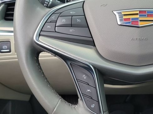 Certified 2024 Cadillac XT5 Premium Luxury FWD image 27