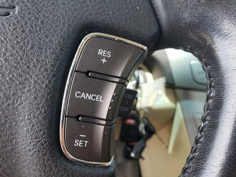 Used 2009 Hyundai Sonata Limited FWD image 26