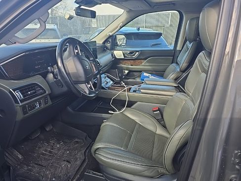 Used 2022 Lincoln Navigator L Black Label image 6
