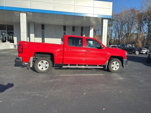 Used 2018 Chevrolet Silverado 1500 LT w/ All Star Edition image 33