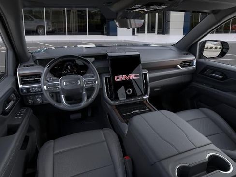 New 2026 GMC Yukon Denali w/ Denali Reserve Package AWD/4WD image 15