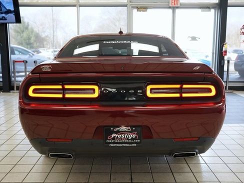 Used 2018 Dodge Challenger GT w/ Driver Convenience Group image 13