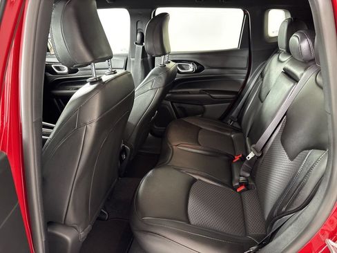 New 2026 Jeep Compass Latitude AWD/4WD image 18