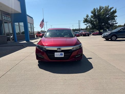 Used 2020 Honda Accord EX image 2