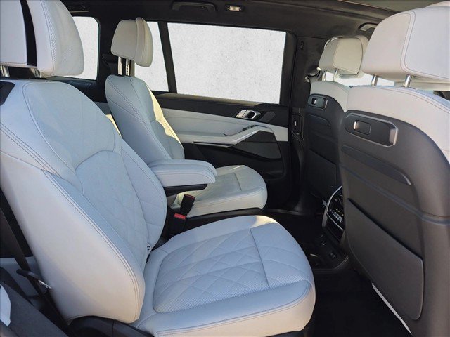 Certified 2026 BMW X7 xDrive40i AWD/4WD image 25