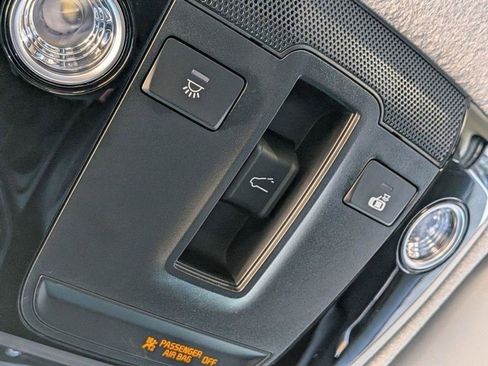 Used 2024 Kia Niro SX Touring FWD image 21
