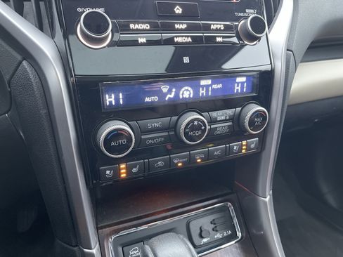 Used 2020 Subaru Ascent Touring image 21