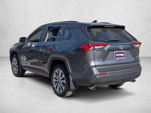 Used 2024 Toyota RAV4 XLE Premium image 8