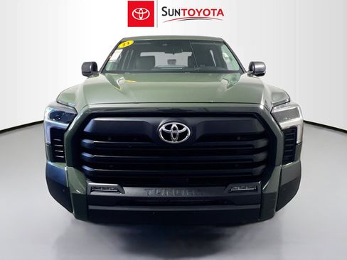 Used 2023 Toyota Tundra SR5 w/ SR5 Premium Package AWD/4WD image 10