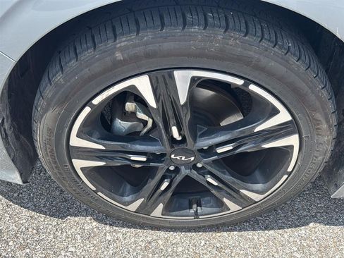 Used 2024 Kia K5 GT-Line AWD/4WD image 12