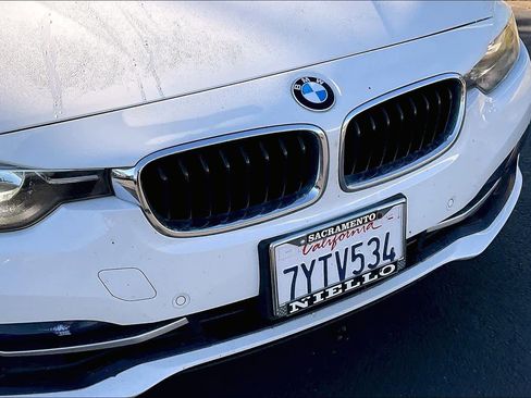 Used 2017 BMW 330i Sedan image 31