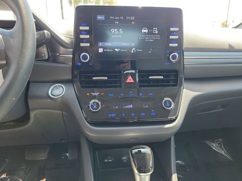 Certified 2022 Hyundai Ioniq Blue FWD image 14