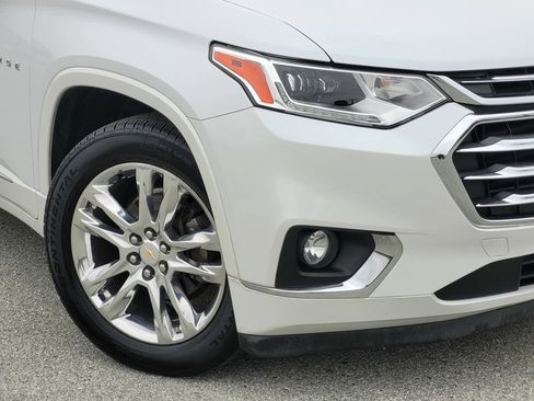 Used 2019 Chevrolet Traverse High Country w/ LPO, Floor Liner Package AWD/4WD image 9