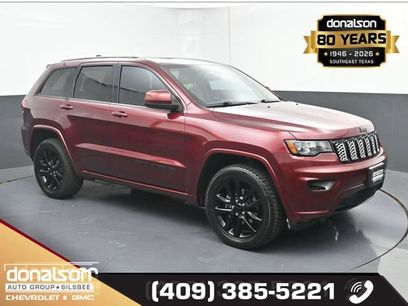Used 2020 Jeep Grand Cherokee Altitude
