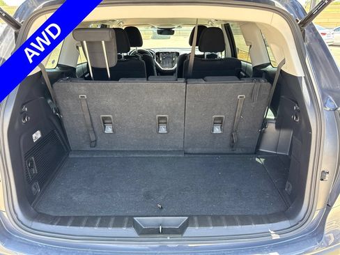 Used 2023 Subaru Ascent Premium w/ Convenience Package AWD/4WD image 10