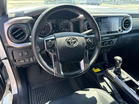 Used 2023 Toyota Tacoma Limited AWD/4WD image 14