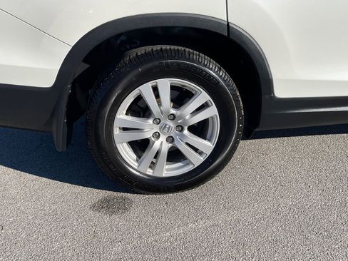 Used 2017 Honda Pilot LX image 11